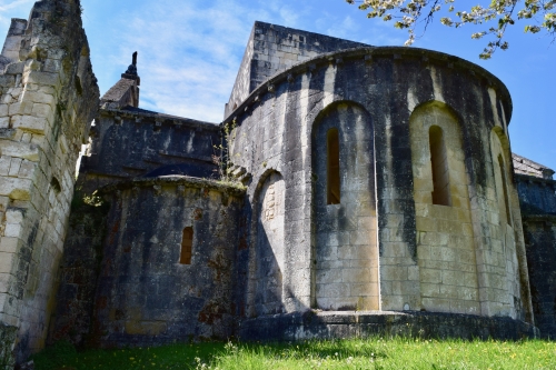 ruines d l'abbaye de boschaud,dordogne
